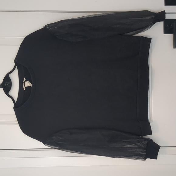 H&M Black Crew Neck Sweater With Puff Sleeves - Picture 1 of 5